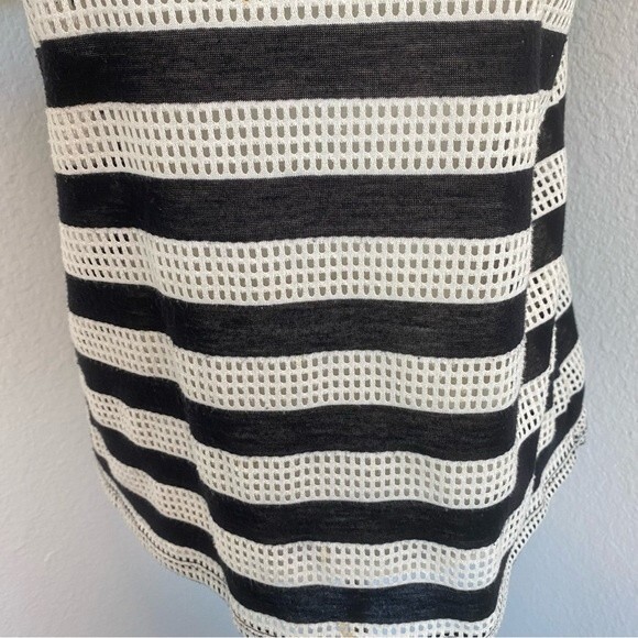 Converse Cut Out Design Black White Short Sleeve Scoop Neck Sexy Top Size L - Picture 4 of 9